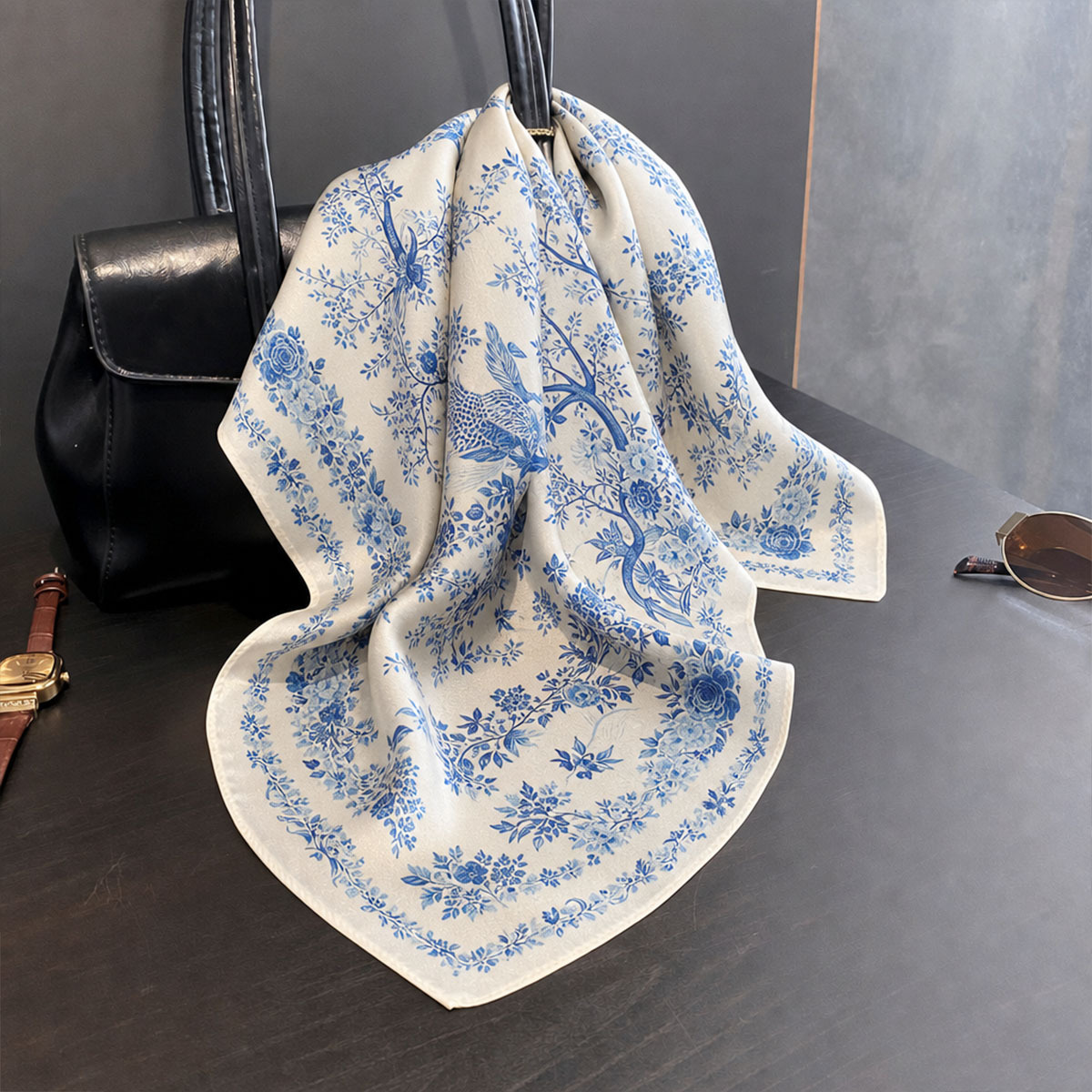 100% autentyczny jedwabny szal – Scarf Silk Square recenzja i cena